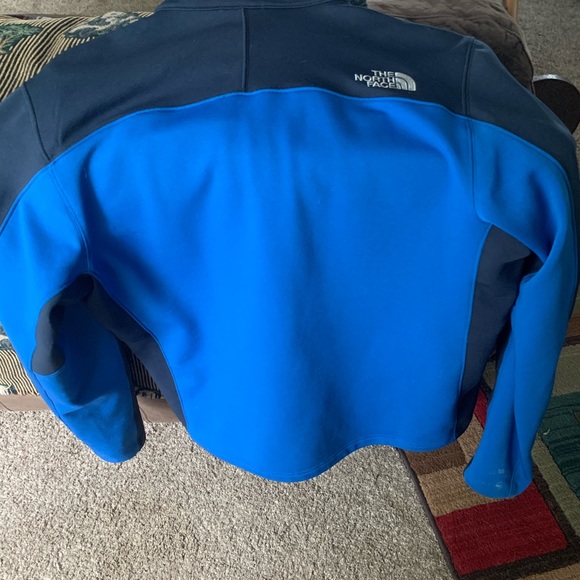 North Face jacket - Picture 2 of 3